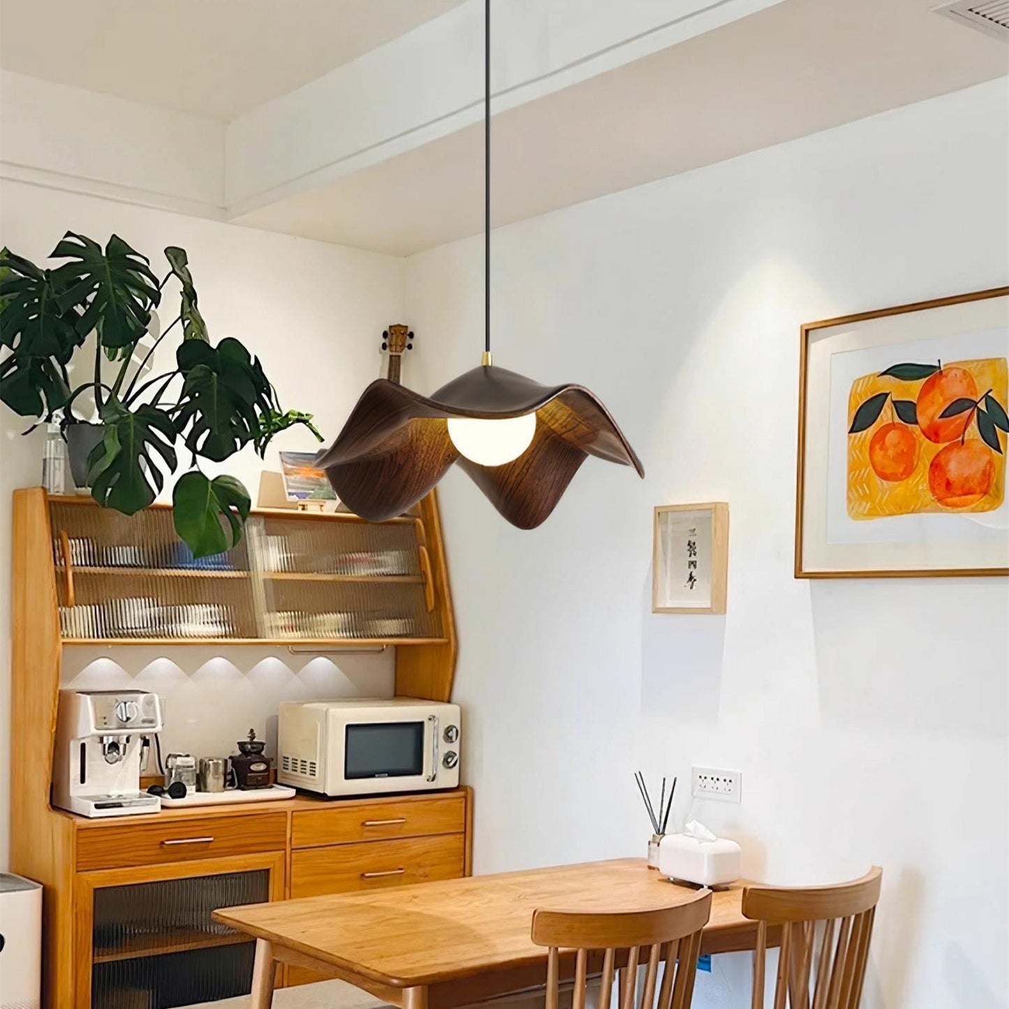Minimalist Wave Resin Hanging Lamp
