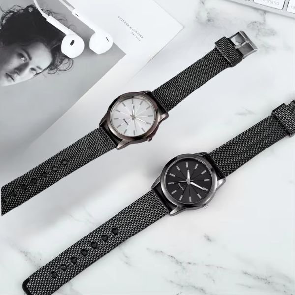 Sleek Black Leather Mens Watch with Metal Strap