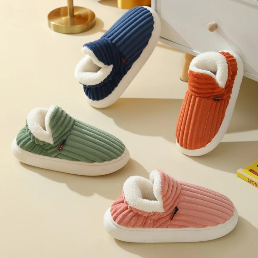 FleeceComfort | Cozy Soft Thermal Unisex Indoor Slippers 8