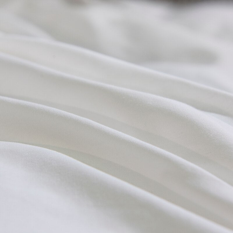 Luxurious White and Silver Floral Bedding Set