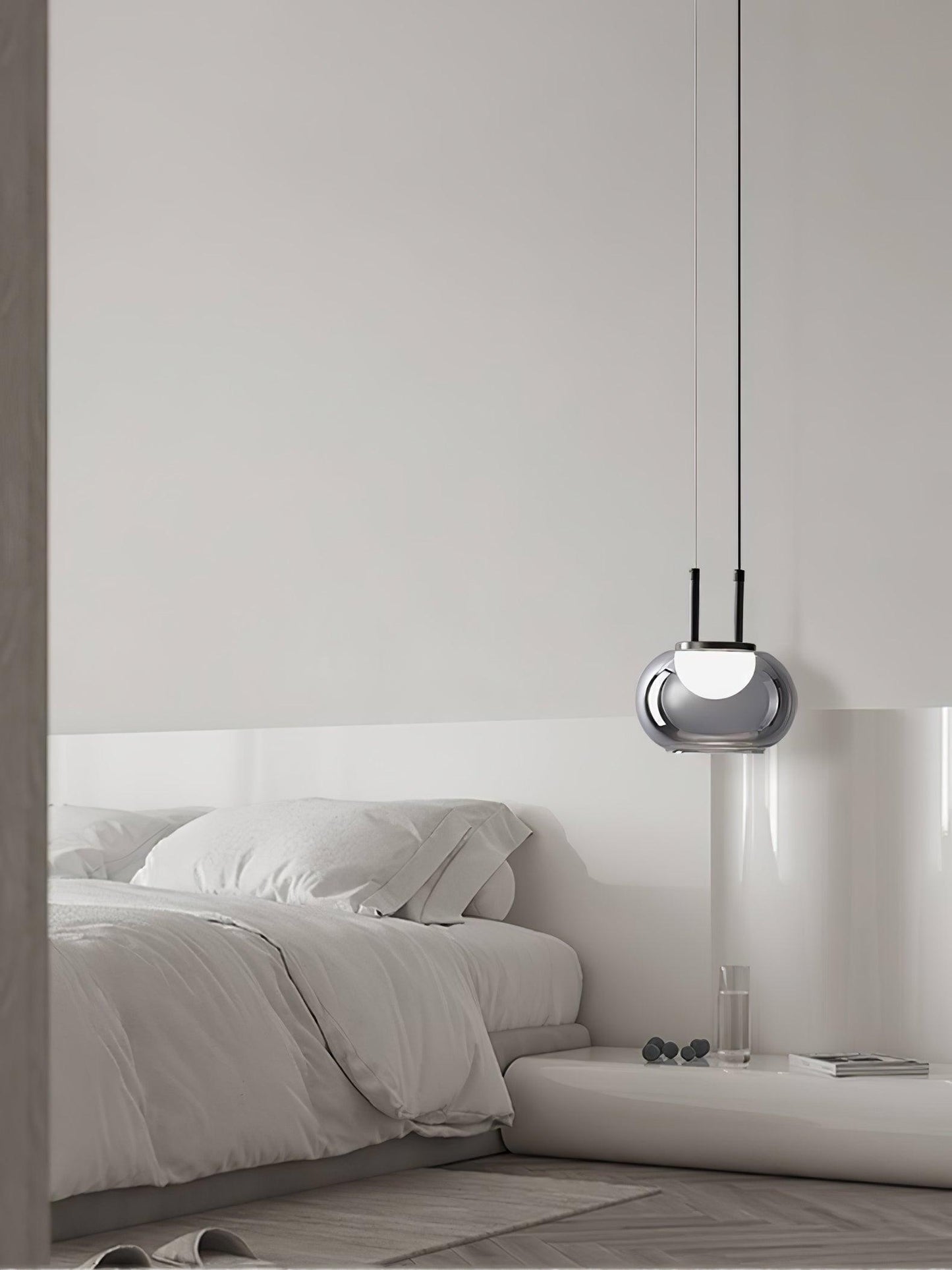 Glamorous Pendant Light With Beautiful Glow Effect