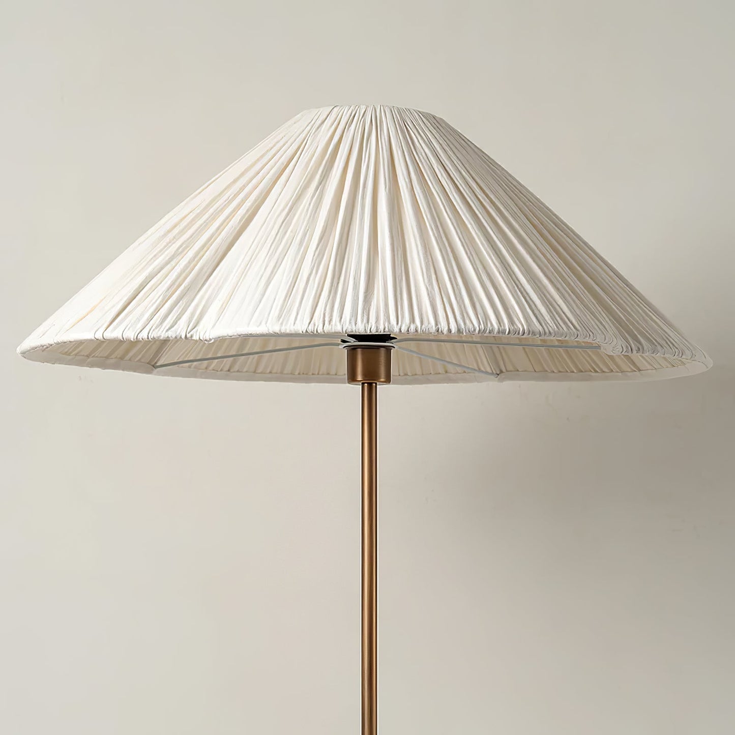RattanGlow | Elegant Modern Rattan Brass Floor Lamp for Stylish Décor 8