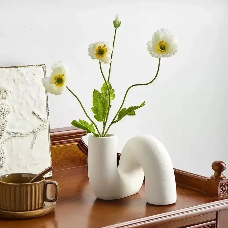 Soli Creative Pottery Porcelain Vase Inovessa