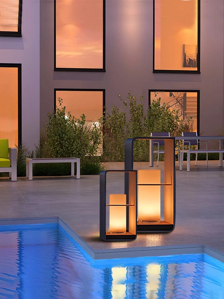 Elegant Outdoor Table Lamp
