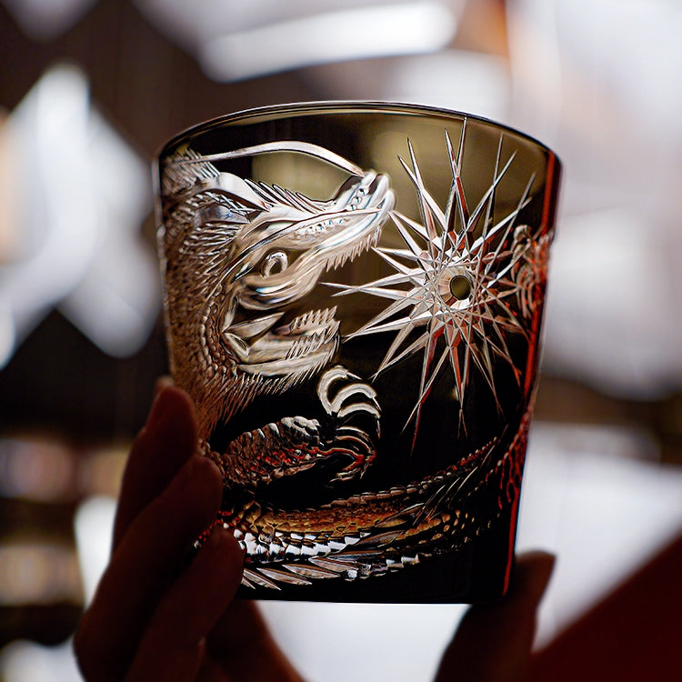 Luxury Handmade Dragon Whisky Glass Gift Set