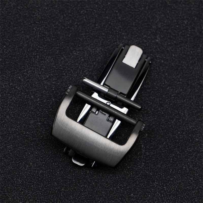 Durable Silicone Watch Strap With Secure Buckle And Metal Fitting