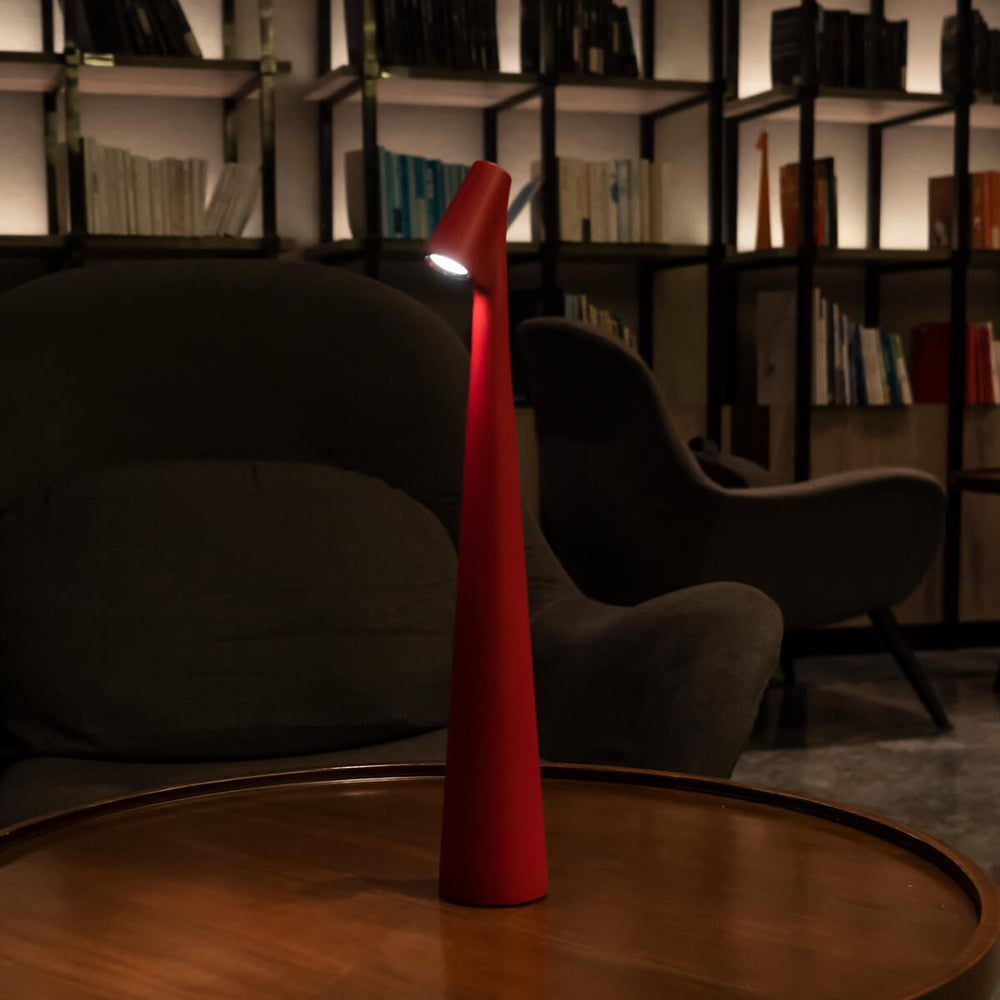 Simple Modern Battery Powered Desk Lamp