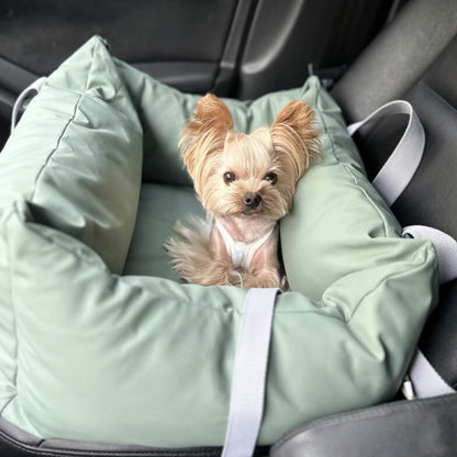 Durable Pet Car Seat - Safe and Comfortable Ride