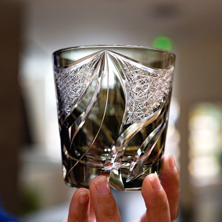 Luxury Whisky Glass Set in Wooden Gift Box