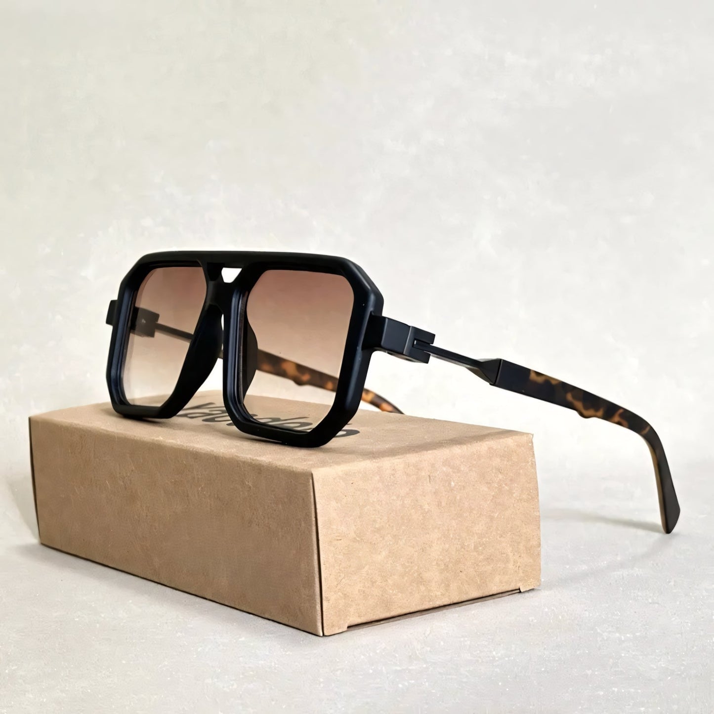 Trendy Modern Square Sunglasses - Lusomart