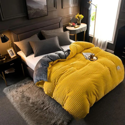 Soft Plush Throw Blanket – Cozy Fleece Cover