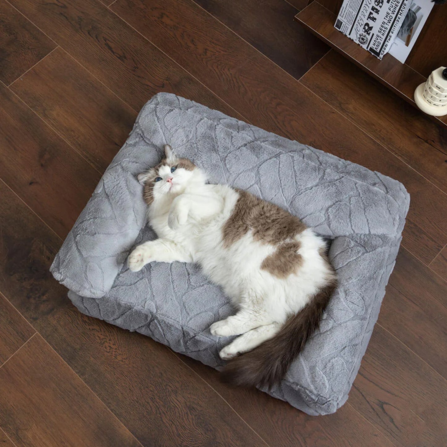 Plush Fake Fur Pet Bed Super Soft Cozy Comfortable