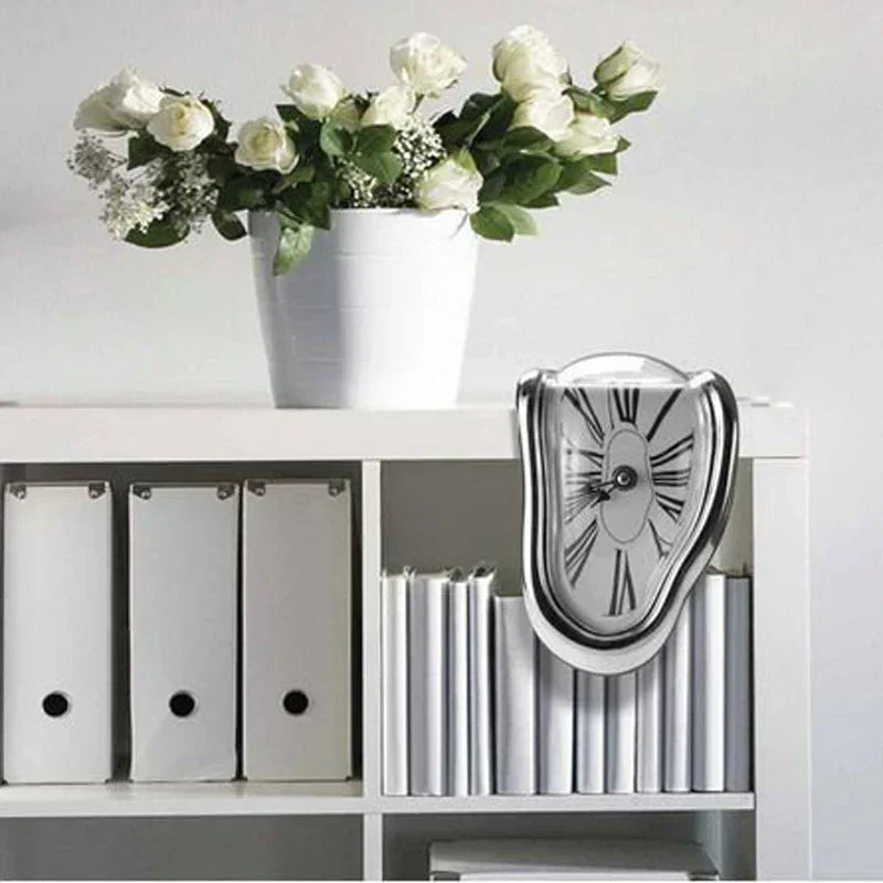 Unique Melted Wall Clock Decor