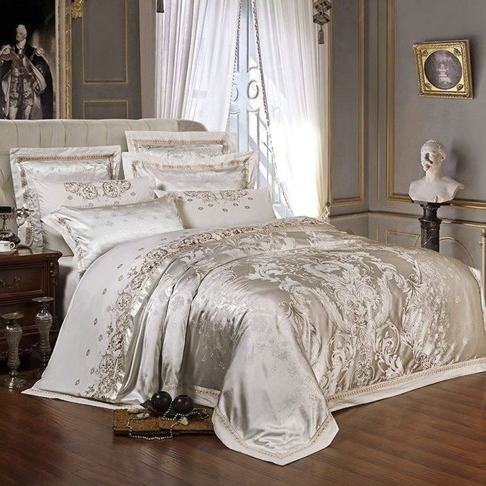 Soft Luxury Cotton Bedding Set with Silk Pattern