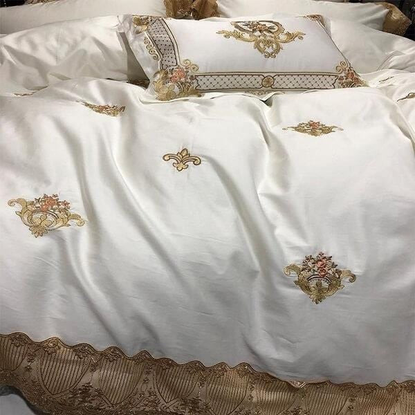 Luxurious Gold Thread Egyptian Cotton Bed Set