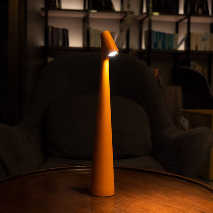 Simple Modern Battery Powered Desk Lamp