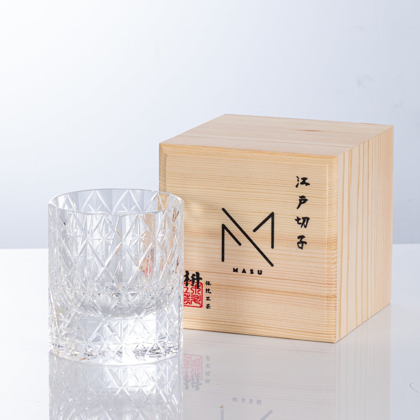 Luxury Whisky Glass Set in Wooden Gift Box