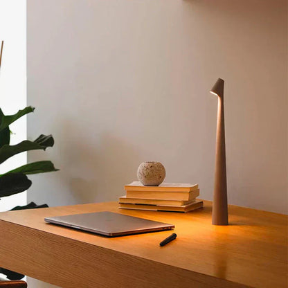 Simple Wireless Desk Lamp For Warm Home Lighting