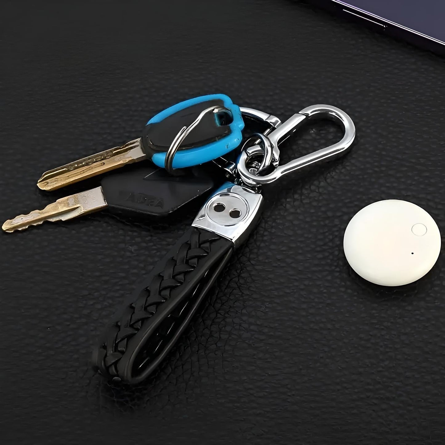 Portable GPS Travel Luggage Tracker Device