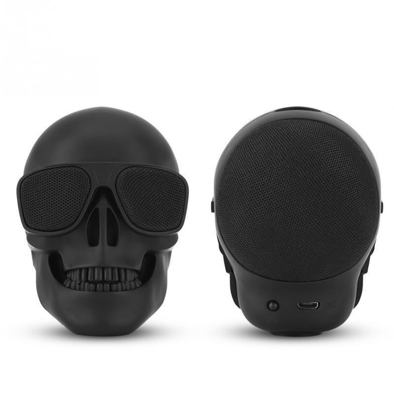 Edgy Skull Wireless Bluetooth Speaker in Black