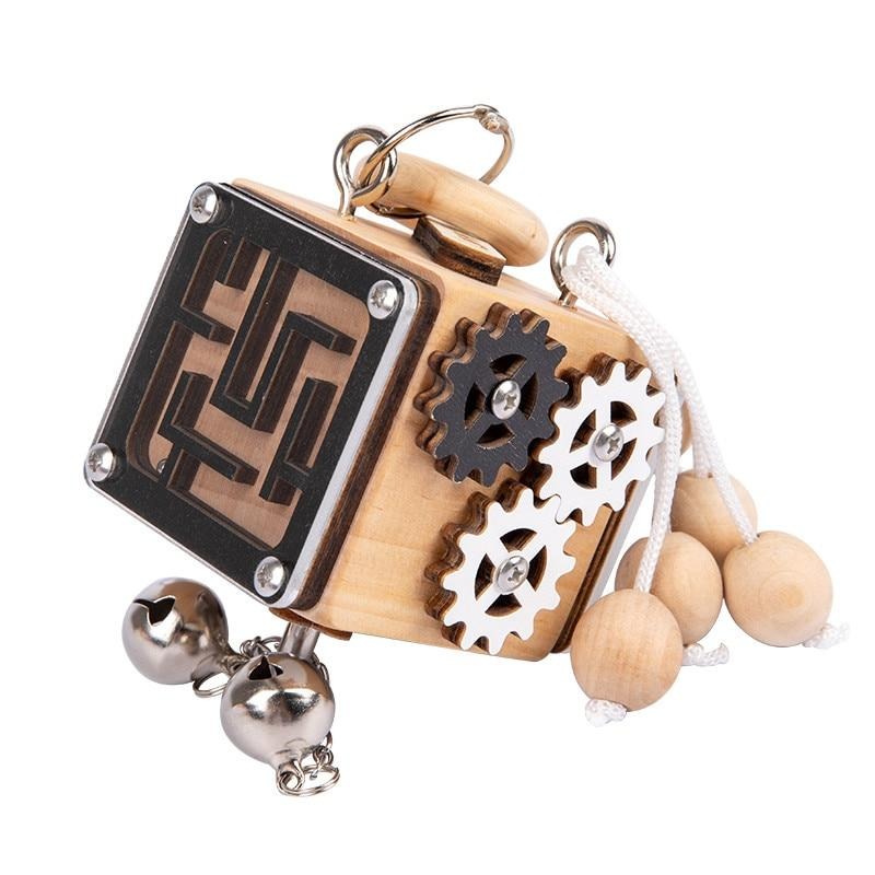 4Ever Wood - Busy Cube - Develop manual skills 5
