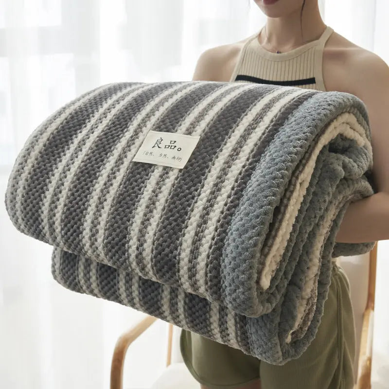 Aman Coral Fleece Blanket Inovessa