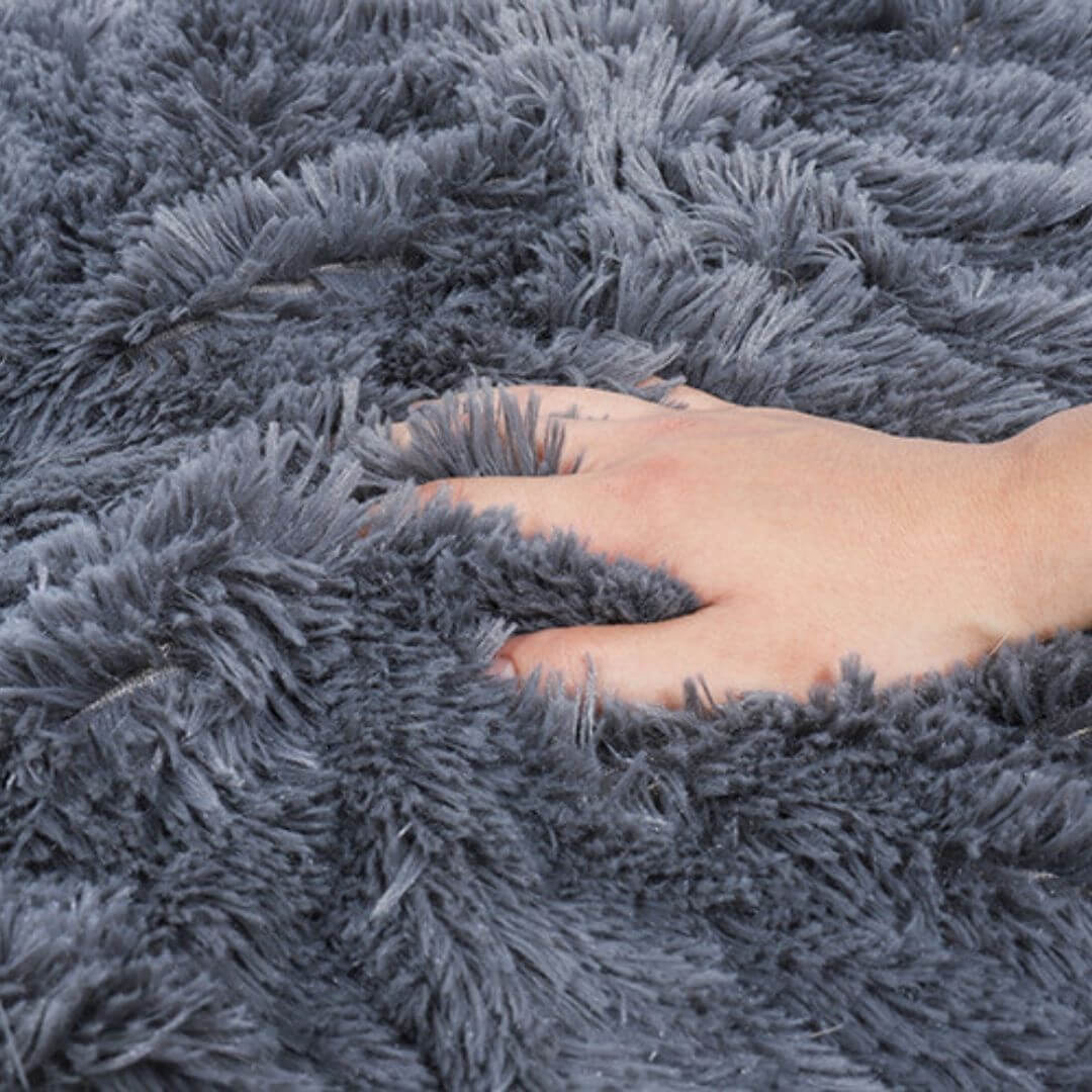 Soft Plush Pet Blanket for Calming Comfort