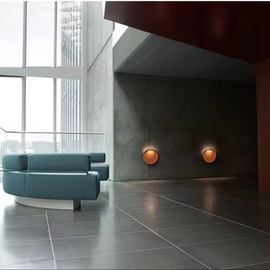 Elegant Wall Light Fixture