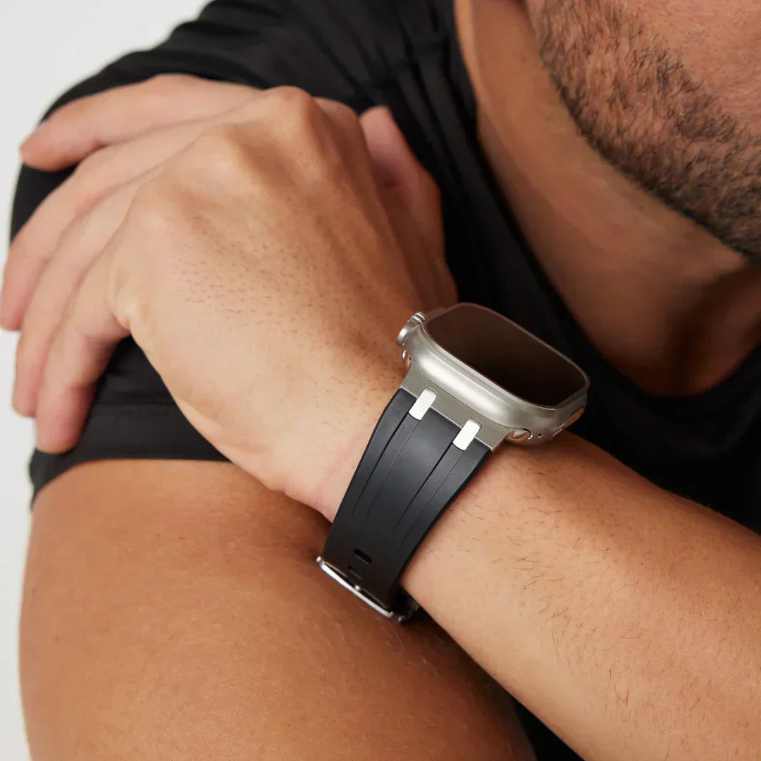Stylish Metal Clip Apple Watch Band With Silicone Strap