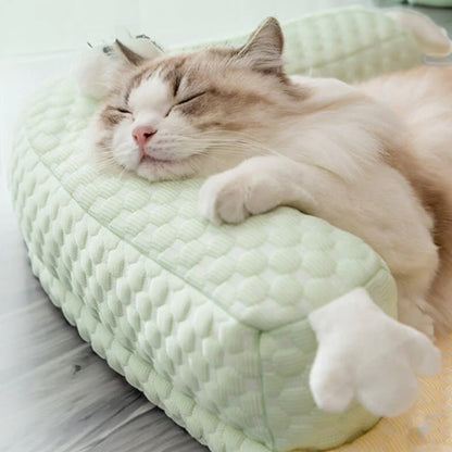 Comfortable Pet Bed with Supportive Cooling Design