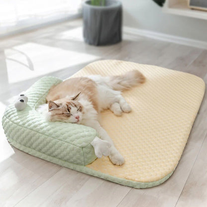 Comfortable Pet Bed with Supportive Cooling Design