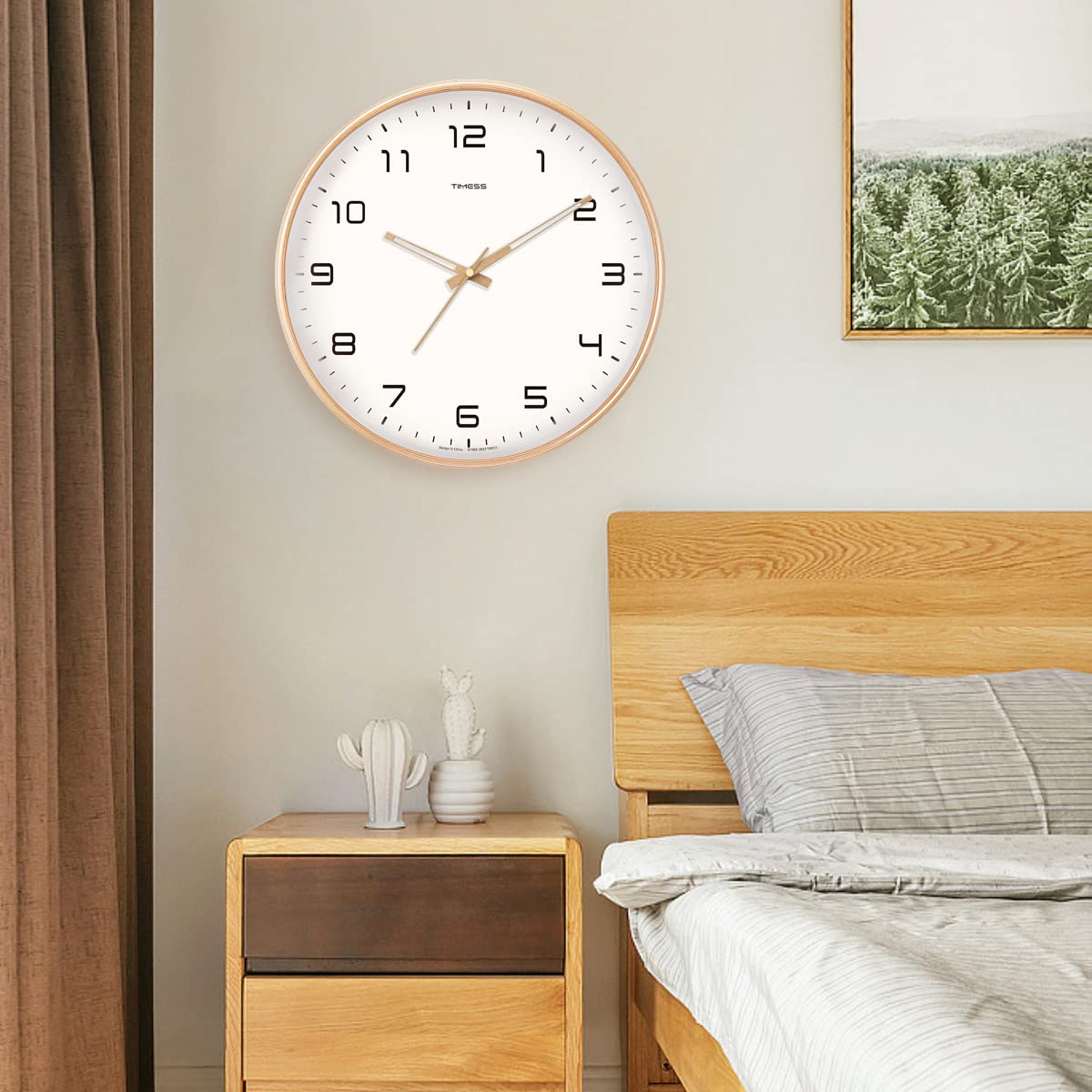 Rustic Wooden Round Wall Clock for Home Decoration