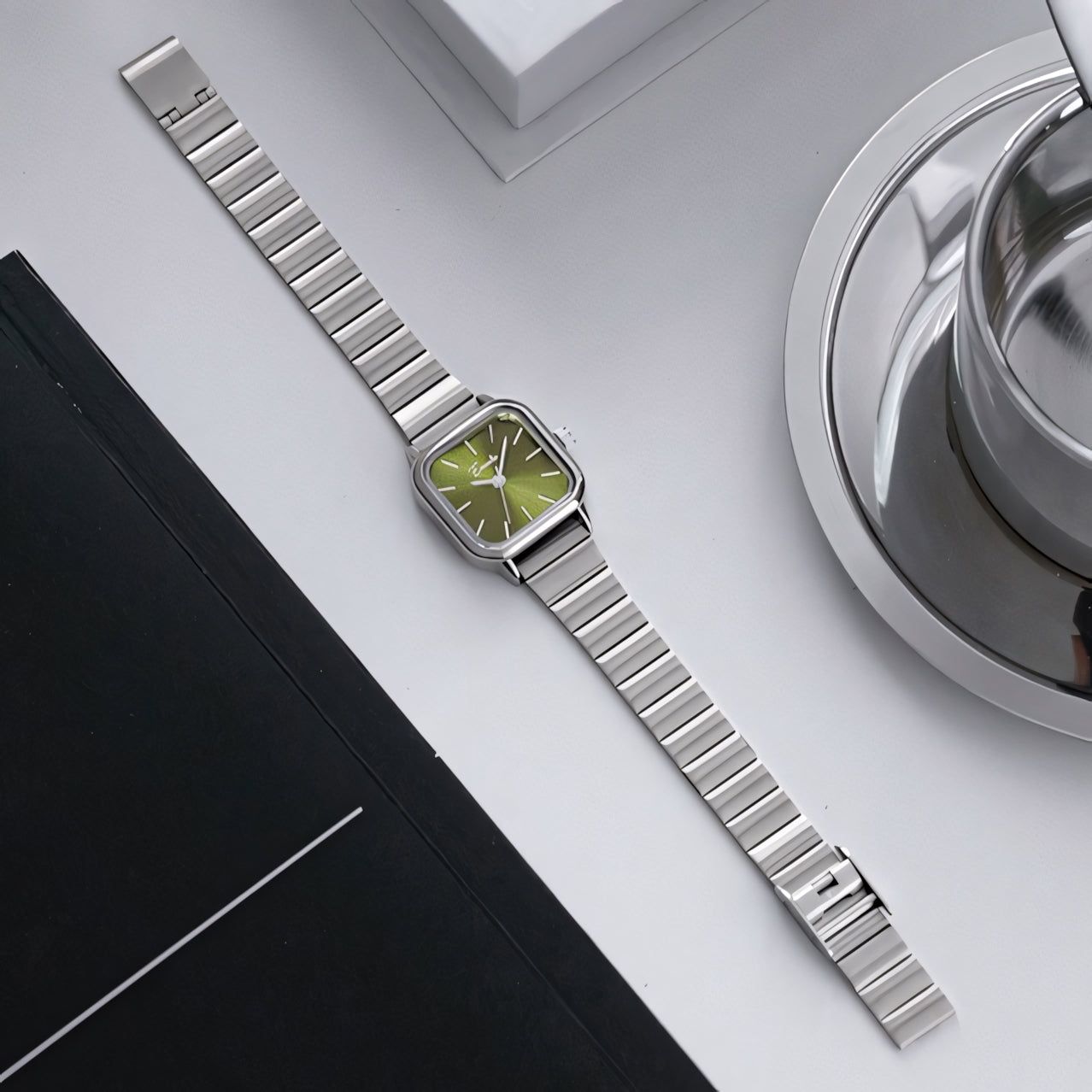Slim Metal Women's Watch