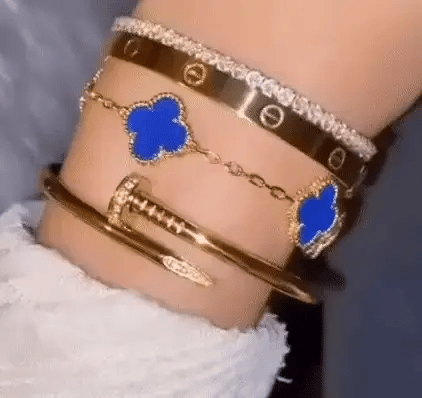 Delicate Flower Charm Bracelet 14K Gold Plated Stainless Steel