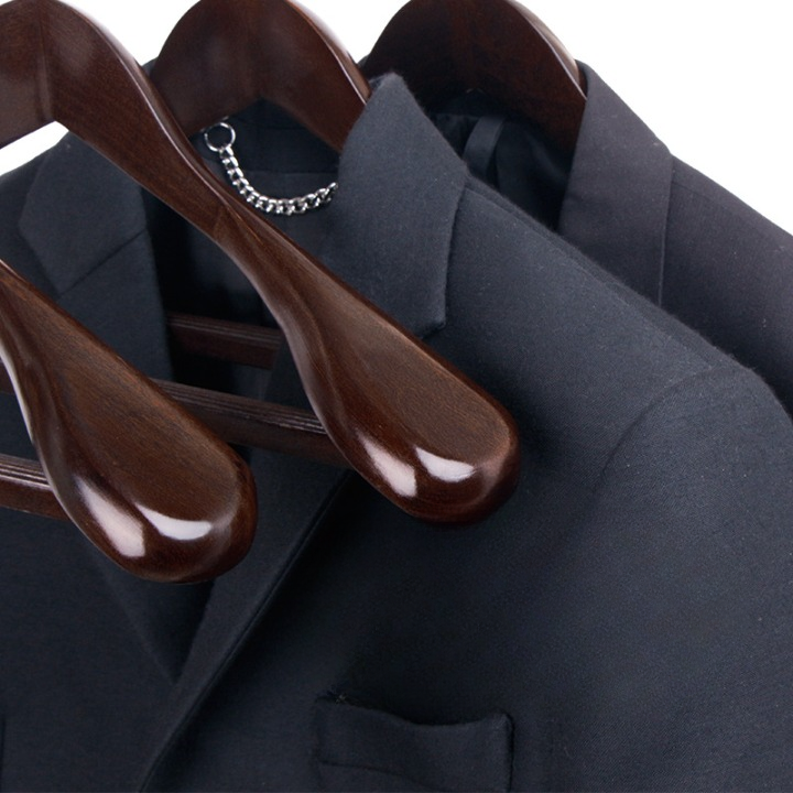 Strong Wooden Clothes Hangers With Metal Clips