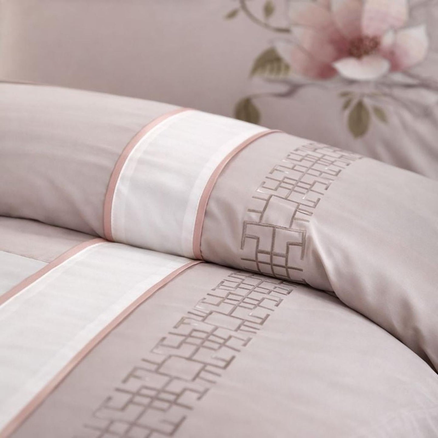 Luxury Bedding Set With Beautiful Embroidery Design