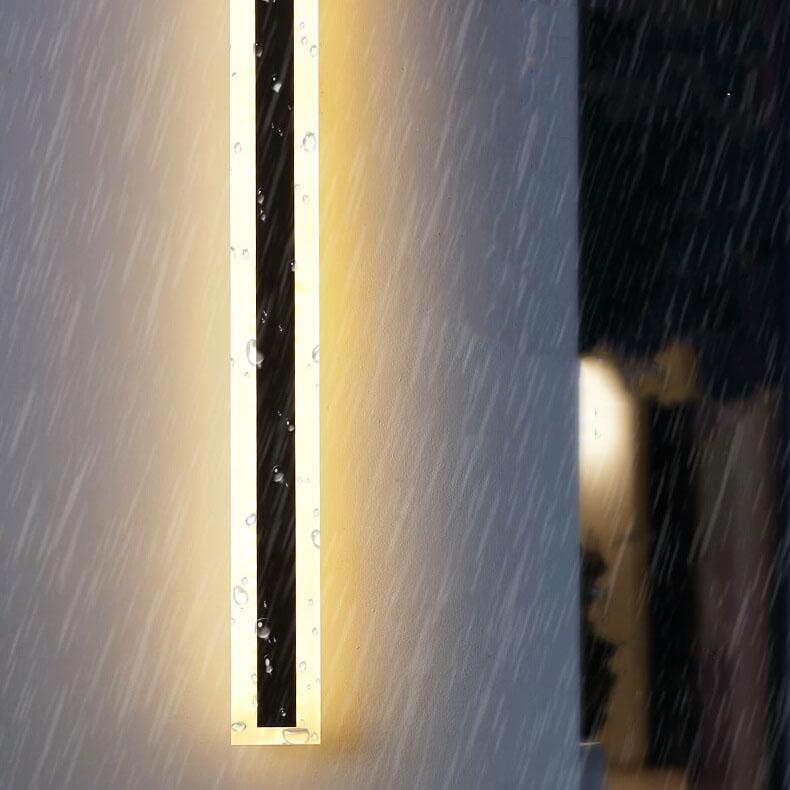 Slim Modern Outdoor LED Wall Lamp