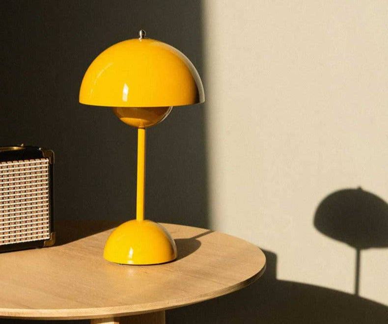 Retro Style Mushroom Table Lamp Warm Ambient Light