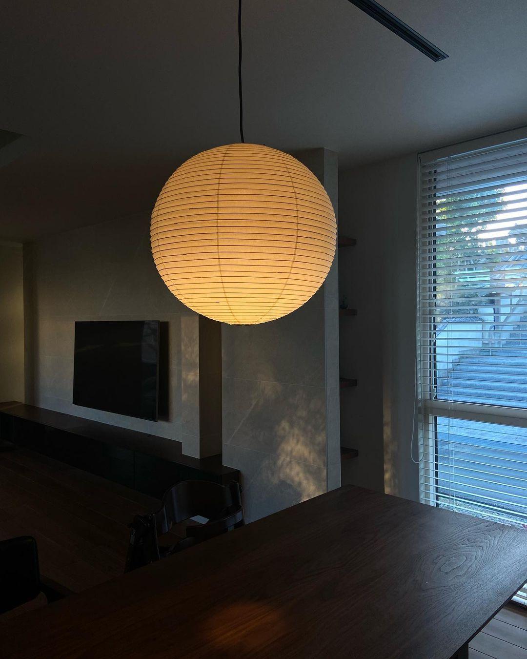 Simple Elegant Mid Century Pendant Light