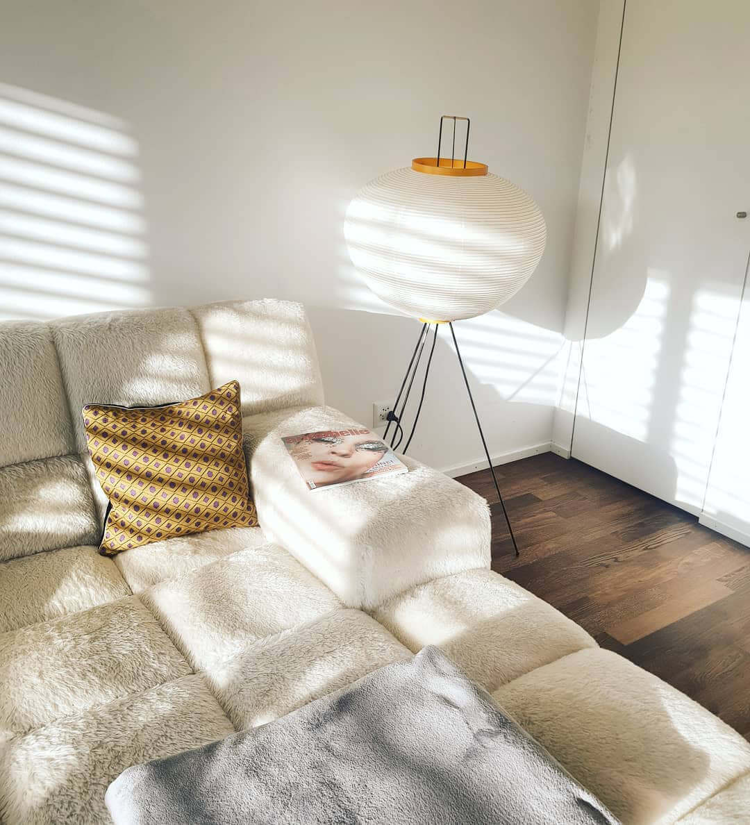 Asian Style Rice Paper Floor Light