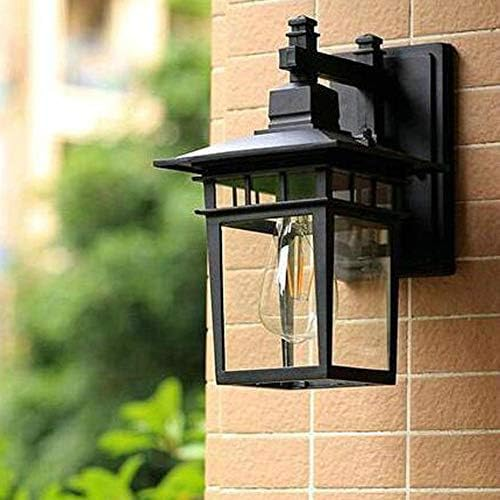 Classic Exterior Lantern Wall Light