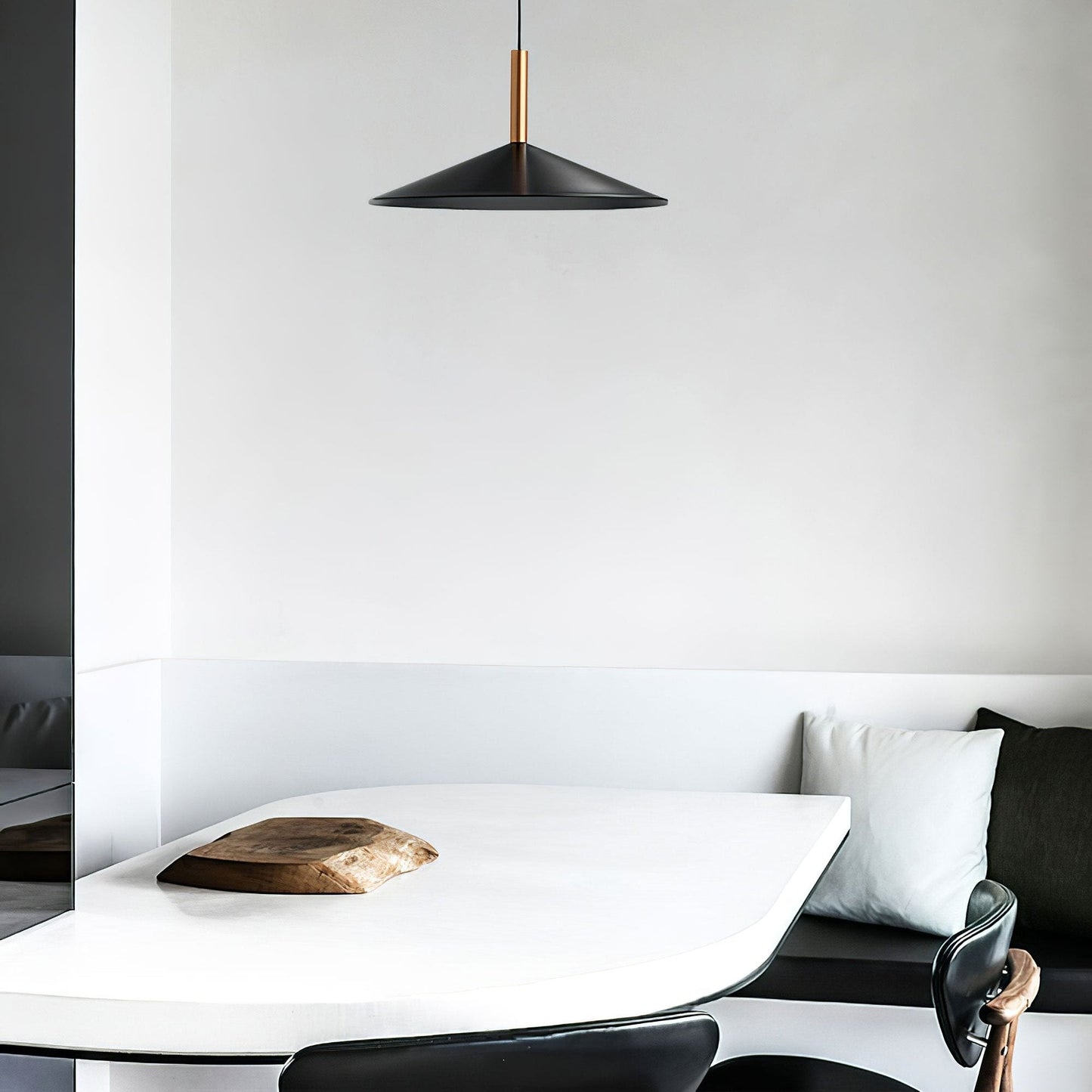 Warm White Pendant Lighting For Contemporary Homes