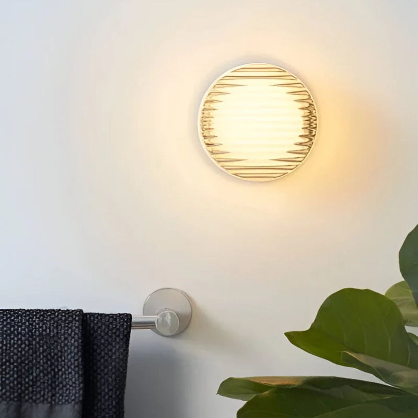 Ambrelo Wall Lamp 5