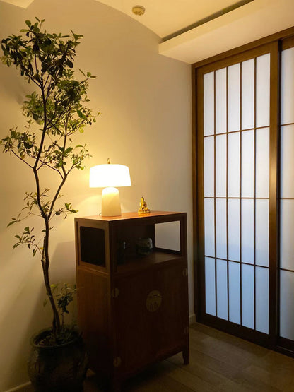 AogaLuxe - Table Lamp with Sophisticated Form and Soft Light Emission 6