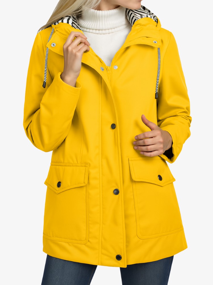 AquaShield | Stylish Waterproof Women's Rain Jacket with Hood 8
