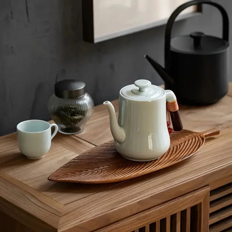 Arborwood Leaf Serving Tray Inovessa