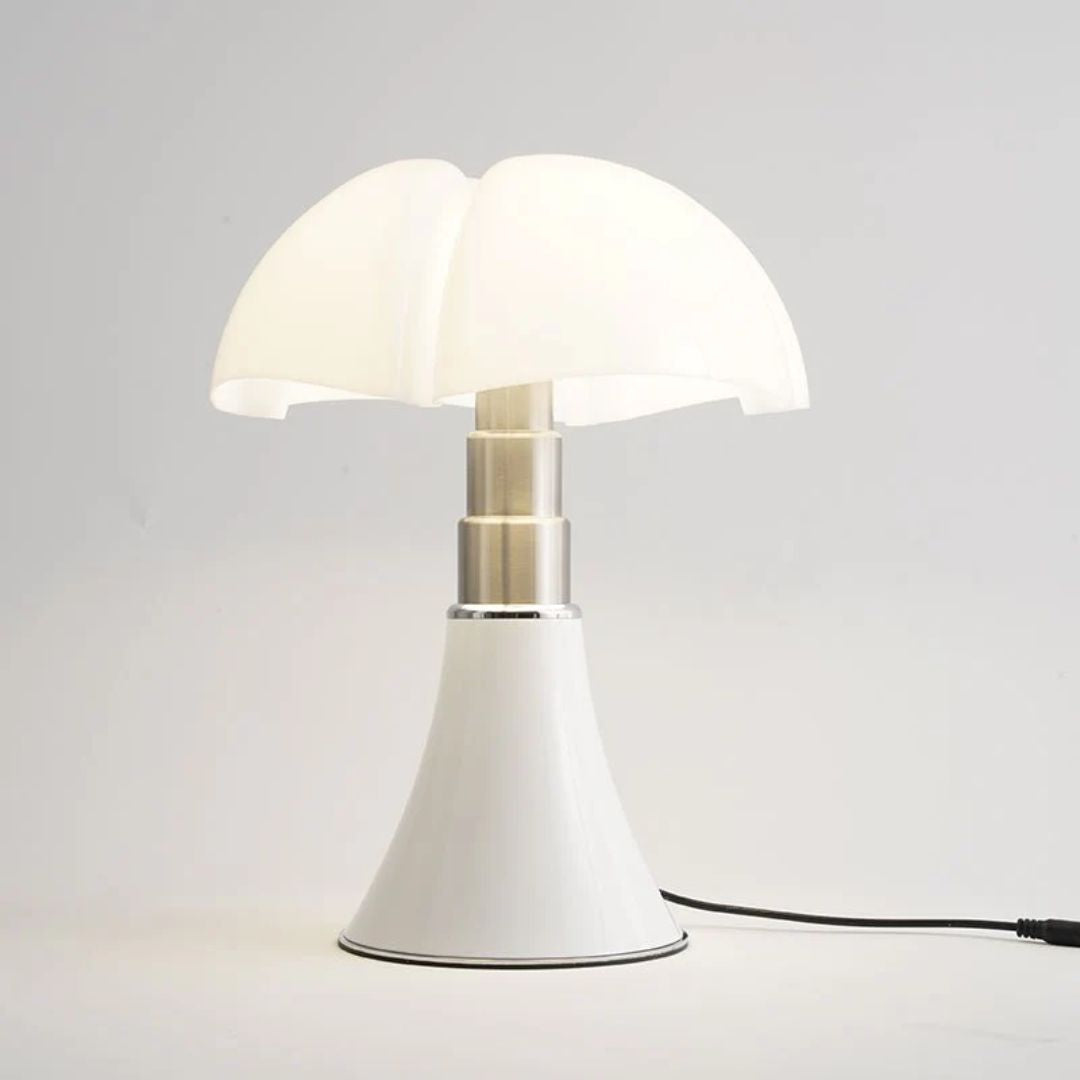 Arelle Flower Table Lamp 8