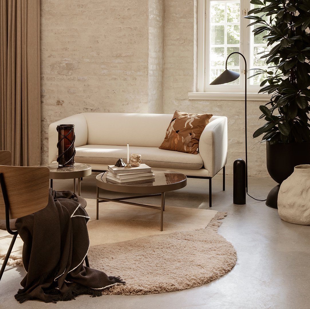 ArumLight | Elegant Slim Metal and Marble Floor Lamp 4