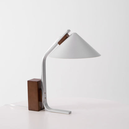 Sleek Contemporary Table Lamp with Simple Design - Lusomart