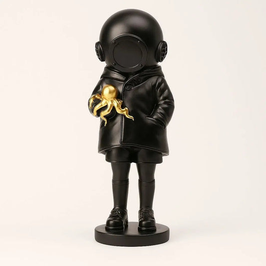 Ocean Explorer Diver Figurine With Octopus - Lusomart